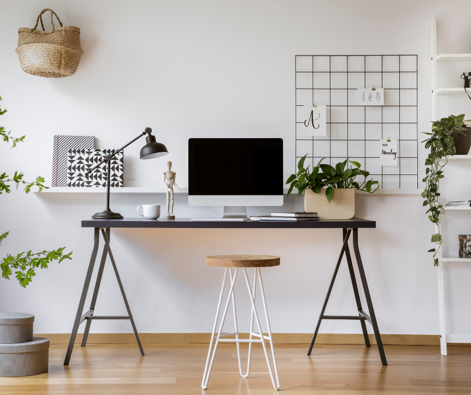 Pekná a útulná domáca kancelária alebo home office vám pomôže zvýšiť kreativitu